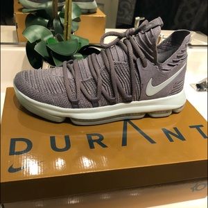 KD 10 Wolf Grey